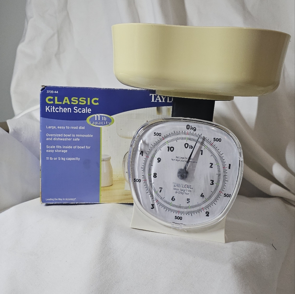 Taylor Classic Kitchen Scale - Picture 6 of 12